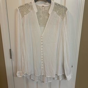 Free People Long sleeve too large